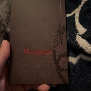 Game of thrones Drawing/Writing book